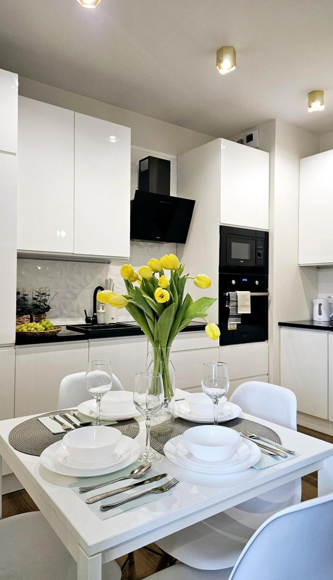 Apartament Active Gold Lublin Exteriör bild